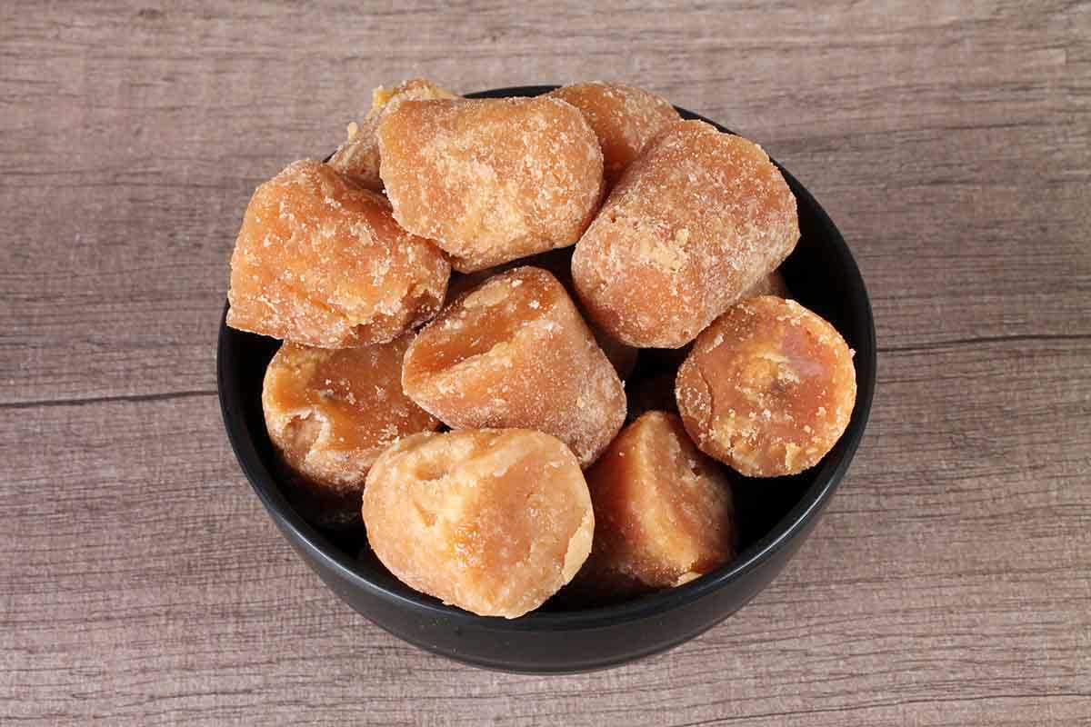 Natural Jaggery